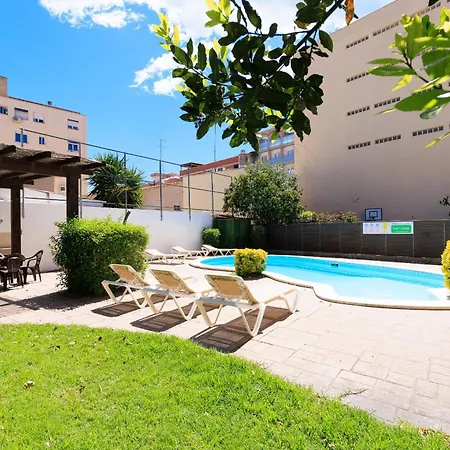 New Queens 2a Planetcostadorada Apartment