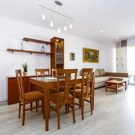 New Queens 2a Planetcostadorada Apartment